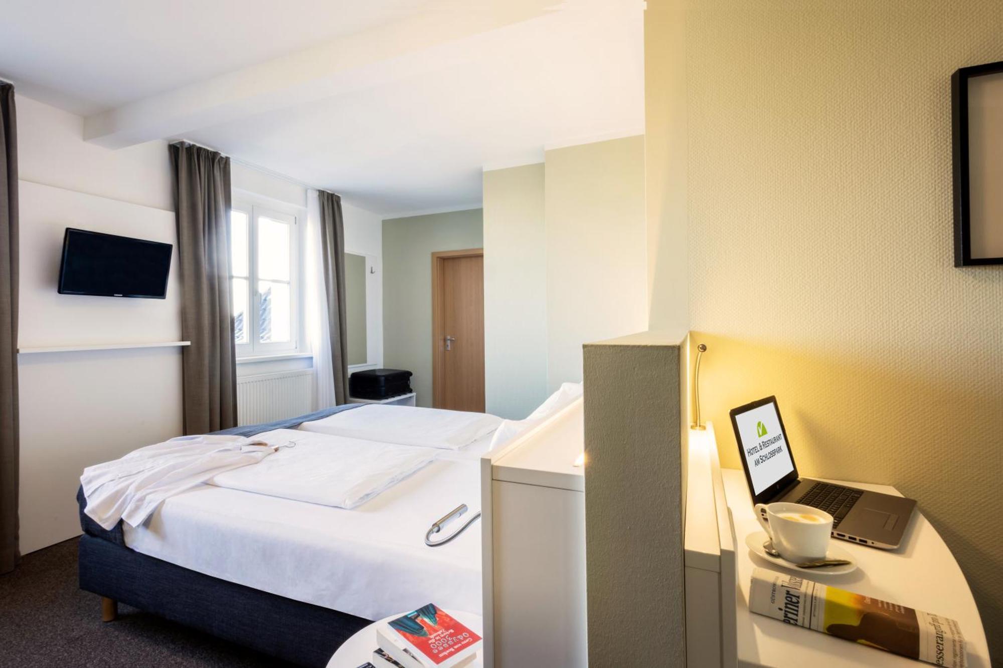 Am Schlosspark Hotel